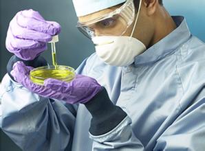 药物开发失败的概率：生物标记物指导的试验设计